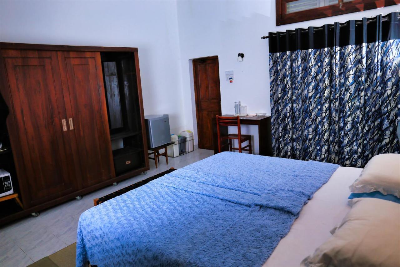 Camellia Dwelling Bed & Breakfast Hikkaduwa Dış mekan fotoğraf